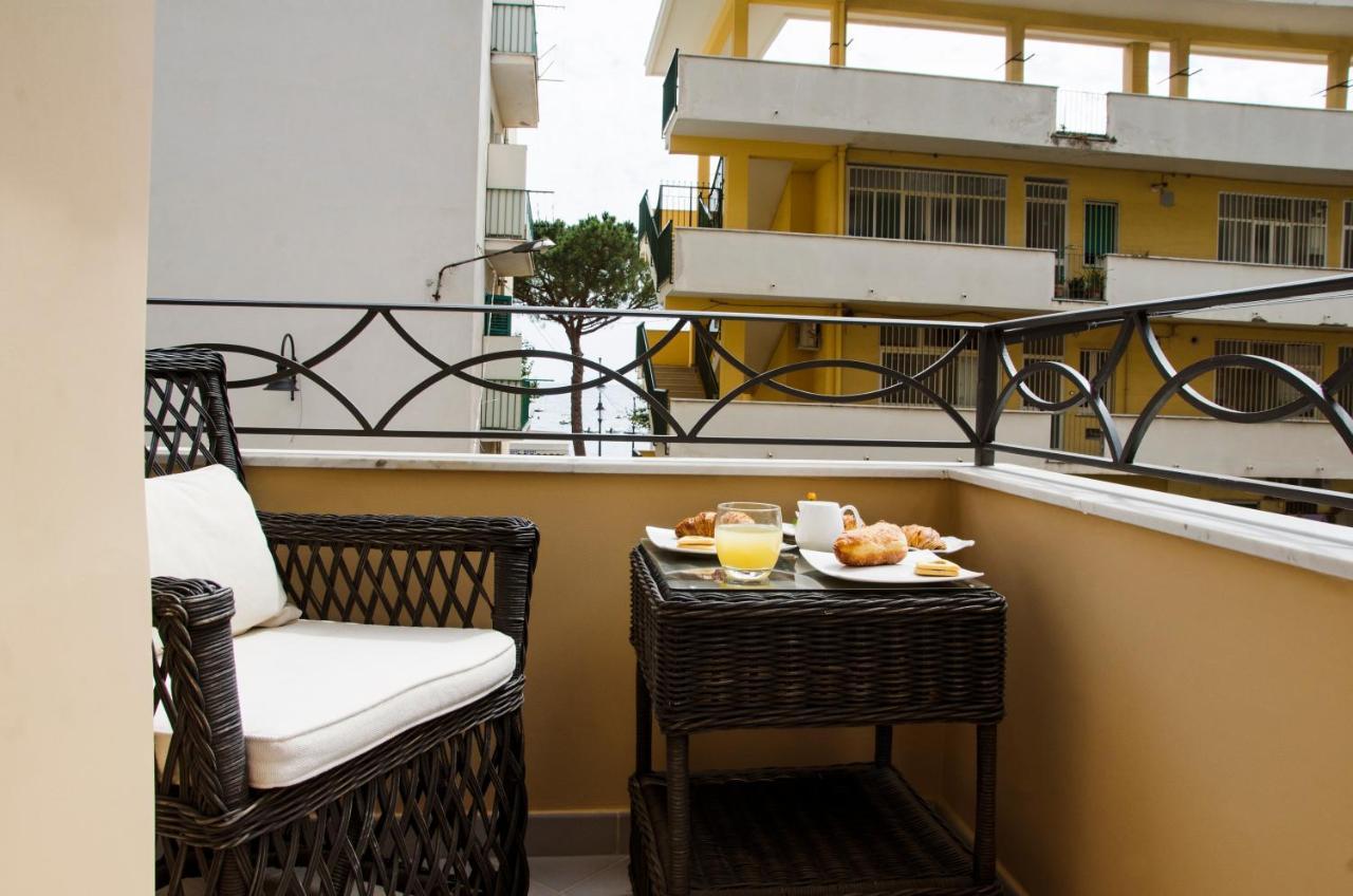 B&B Maiori Luxury Bagian luar foto